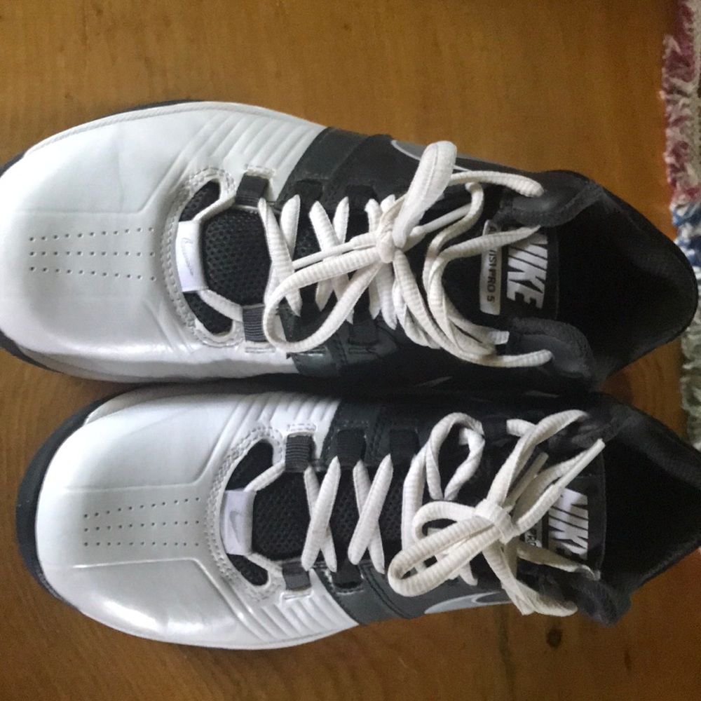 Nike Basketball Sneakers